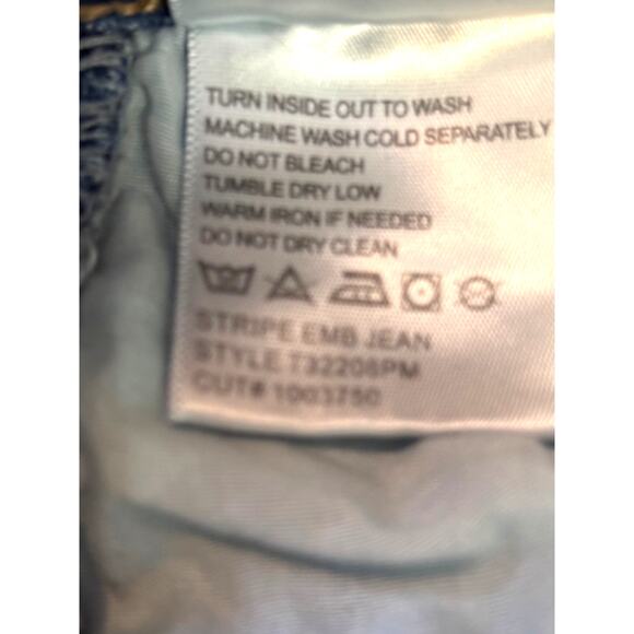 Tru Luxe Jeans Women's Size 10 Embroidered Mid Rise Ankle Faded Boho - Picture 12 of 12